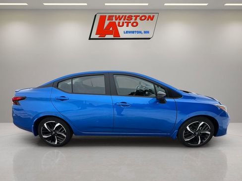 Used 2024 Nissan Versa SR w/ Trunk Package image 13