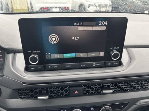 Used 2024 Honda Accord EX image 18