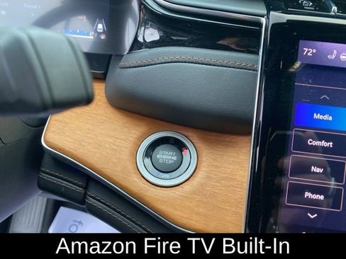 Used 2023 Jeep Grand Cherokee L Summit image 37