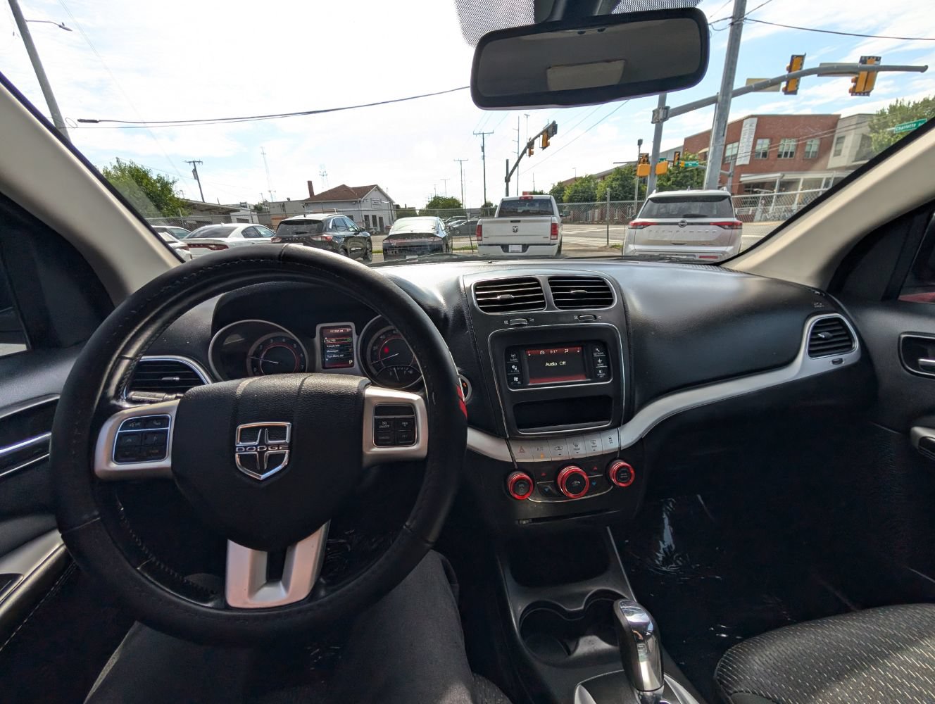 Used 2019 Dodge Journey SE w/ Connectivity Group FWD image 22