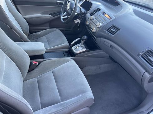 Used 2010 Honda Civic LX image 13