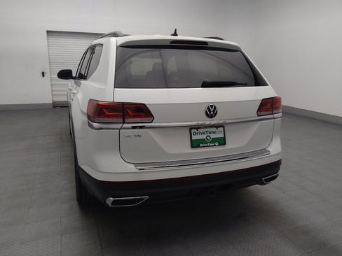 Used 2023 Volkswagen Atlas SE w/ Black Wheel Package FWD image 6