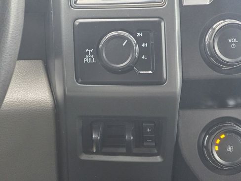 Used 2021 Ford F350 XLT w/ XLT Value Package image 16