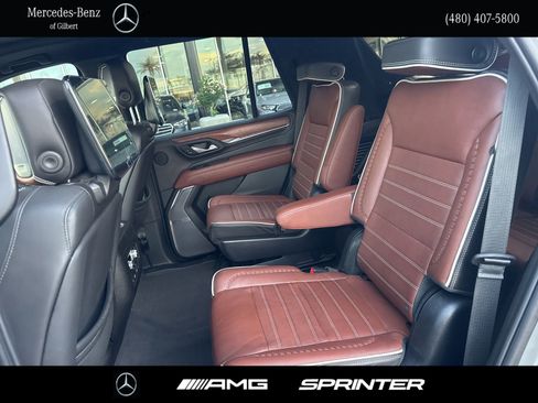 Used 2023 GMC Yukon Denali Ultimate image 27