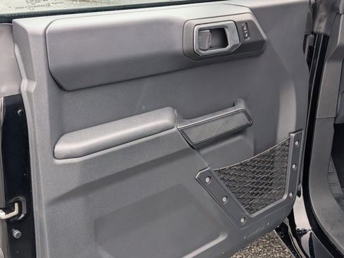 New 2025 Ford Bronco Base image 16