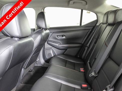 Certified 2022 Nissan Sentra SR w/ SR Premium Package image 19