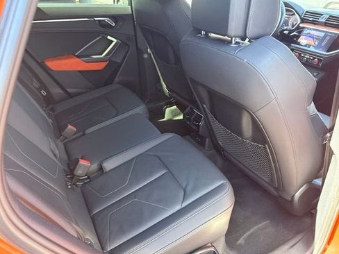 Used 2020 Audi Q3 2.0T Premium Plus w/ Premium Plus Package AWD/4WD image 25