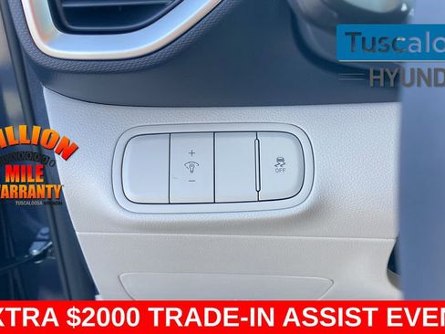 New 2026 Hyundai Venue SEL image 14