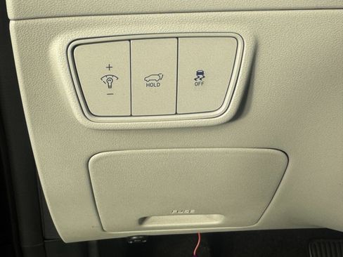 Used 2022 Hyundai Tucson Limited w/ Cargo Package image 18