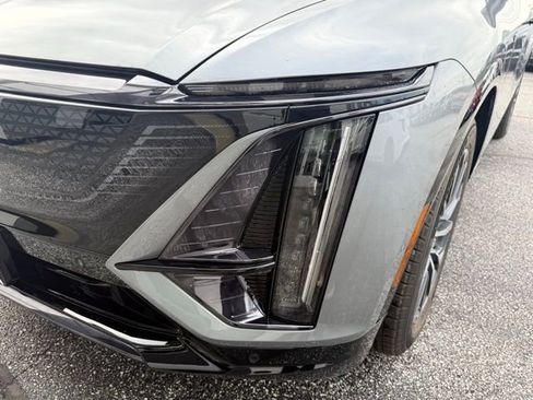 New 2026 Cadillac Lyriq Sport image 8