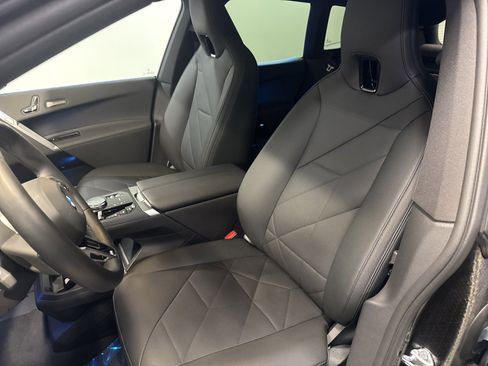 Used 2025 BMW iX xDrive50 w/ Premium Package image 15