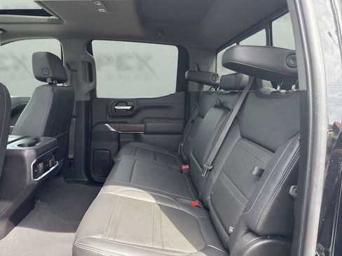 Used 2022 GMC Sierra 1500 Denali w/ Denali Premium Package AWD/4WD image 13
