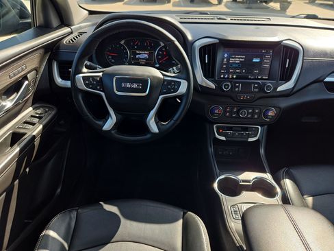 Used 2024 GMC Terrain SLT FWD image 28