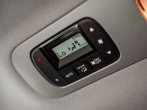 Used 2024 Honda Odyssey EX-L image 34