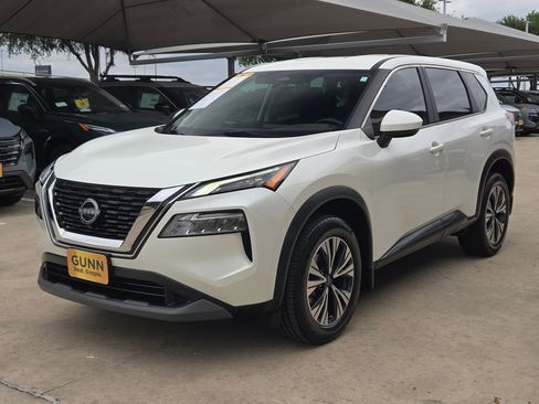 Used 2023 Nissan Rogue SV FWD image 7