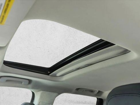 Used 2023 Ford Maverick Lariat w/ Lariat Luxury Package image 22