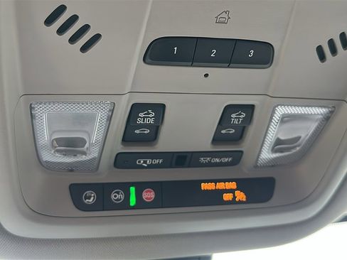 Used 2021 Buick Enclave Avenir w/ Trailering Package, 5000 lbs. AWD/4WD image 25