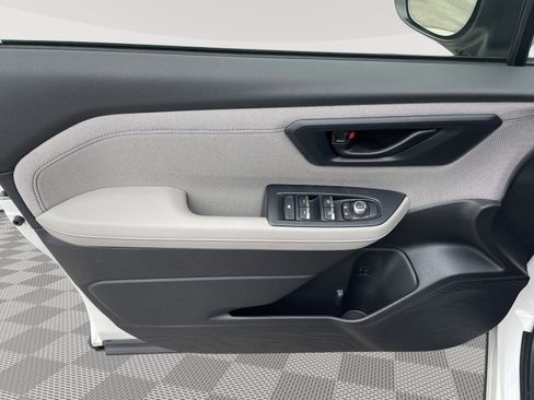 Used 2025 Subaru Forester Premium w/ Convenience Package #1 AWD/4WD image 10