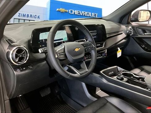 New 2026 Chevrolet Equinox LT w/ Convenience Package II image 6