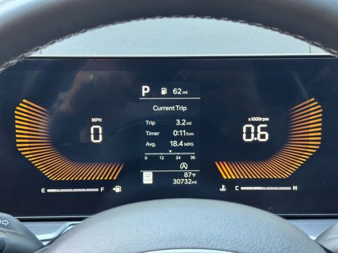 Used 2024 Kia Sorento S w/ Panoramic Sunroof Package FWD image 18
