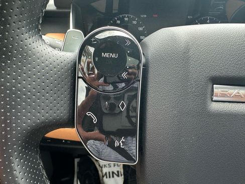 Used 2022 Land Rover Range Rover Sport HSE Dynamic AWD/4WD image 9