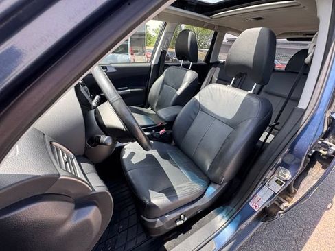 Used 2012 Subaru Forester 2.5X Limited AWD/4WD image 9