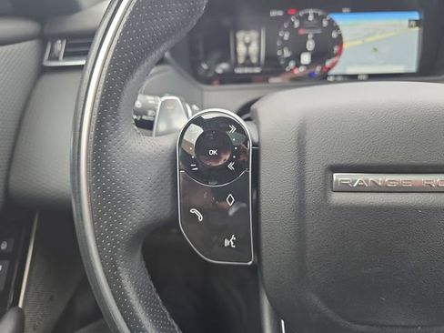 Used 2018 Land Rover Range Rover Velar R-Dynamic SE image 20