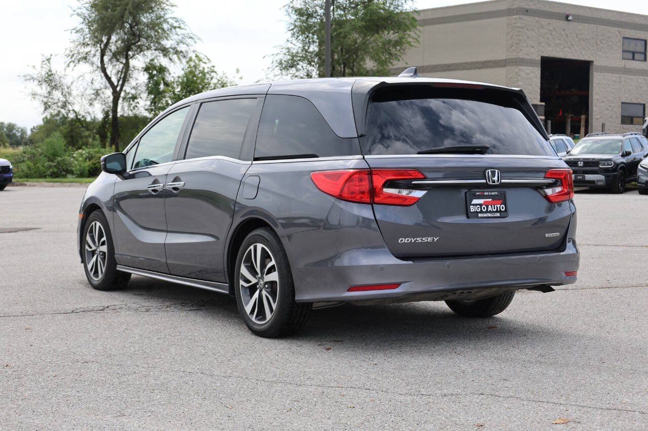 Used 2023 Honda Odyssey Touring image 11