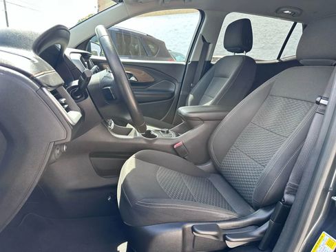 Used 2018 GMC Terrain SLE FWD image 26