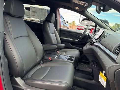 New 2025 Honda Odyssey Sport-L image 13