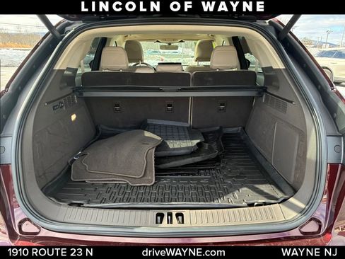 Certified 2023 Lincoln Nautilus Reserve AWD/4WD image 7