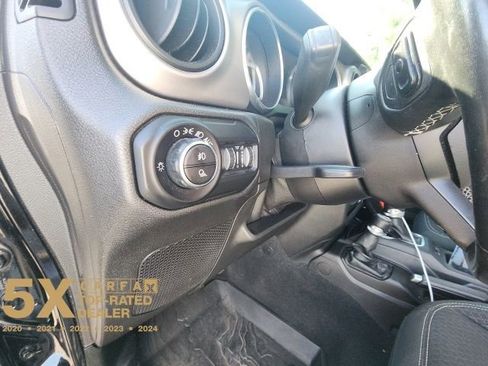 Used 2021 Jeep Gladiator Sport w/ Quick Order Package 24Q 80Th image 34