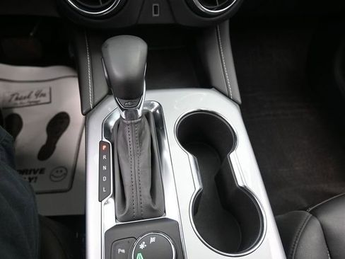 Used 2023 Chevrolet Blazer LT image 11