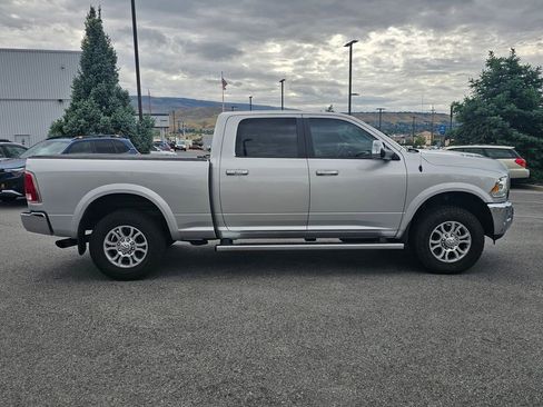 Used 2016 RAM 2500 Laramie w/ Convenience Group AWD/4WD image 6