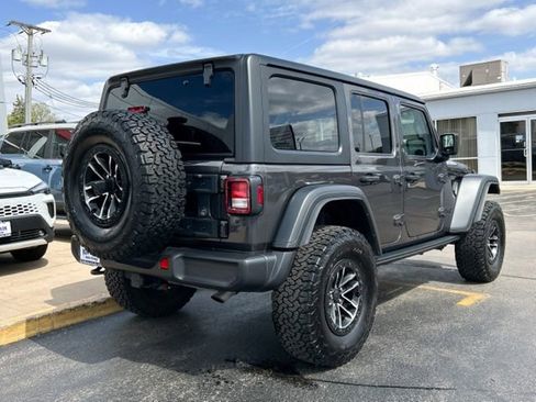 Used 2025 Jeep Wrangler Unlimited Sport AWD/4WD image 14