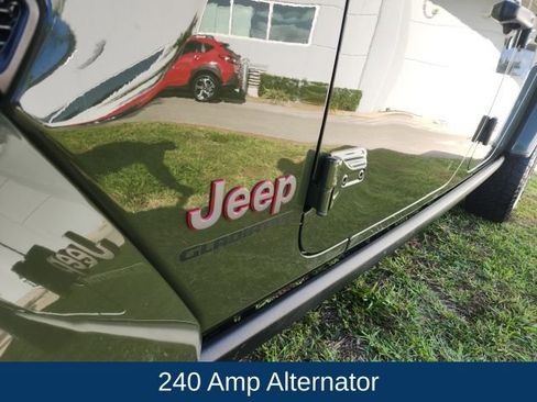 Used 2022 Jeep Gladiator Rubicon w/ Trailer Tow Package image 8