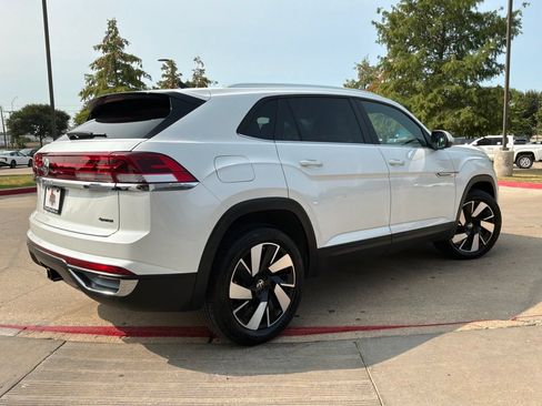 Used 2026 Volkswagen Atlas Cross Sport SE AWD/4WD image 6