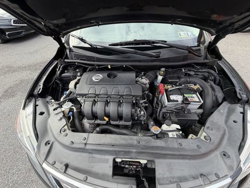 Used 2013 Nissan Sentra S image 36