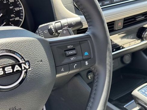 New 2026 Nissan Rogue SV AWD/4WD image 28