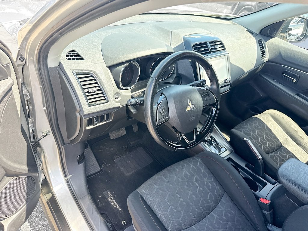 Used 2022 Mitsubishi Outlander Sport FWD image 10