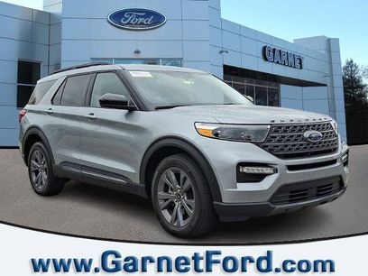 Certified 2022 Ford Explorer XLT w/ Equipment Group 202A
