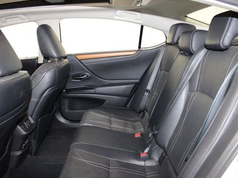 Used 2020 Lexus ES 350 Luxury image 21