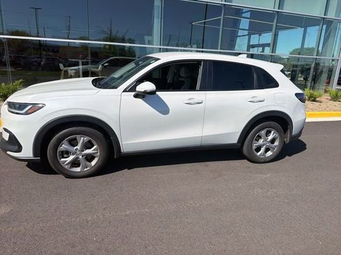 Used 2024 Honda HR-V LX image 5