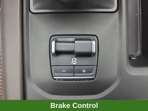 Used 2024 GMC Sierra 1500 Denali w/ Technology Package AWD/4WD image 40