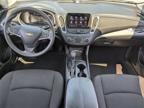 Used 2023 Chevrolet Malibu LT image 14