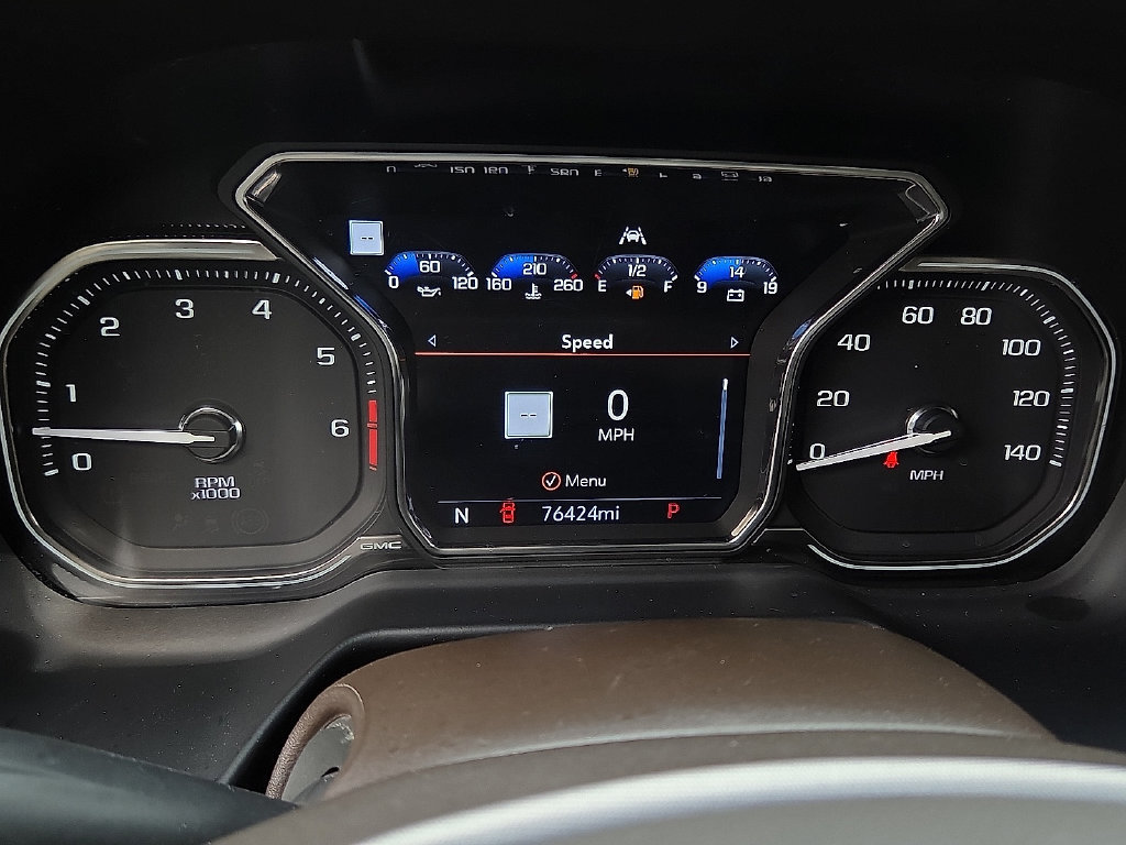 Used 2021 GMC Yukon XL SLT w/ Rear Media and Nav Package RWD image 17