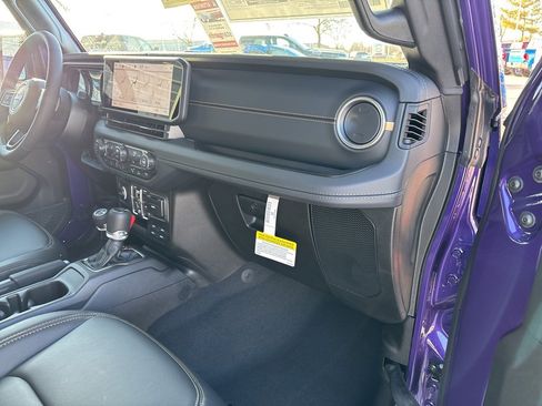 New 2026 Jeep Gladiator Sport image 56