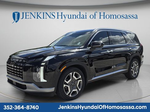 Used 2024 Hyundai Palisade Limited FWD image 9