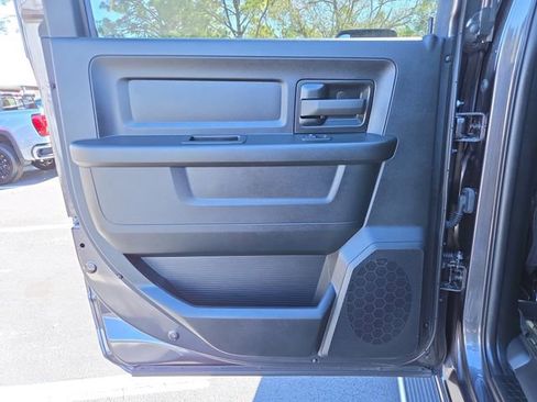 Used 2021 RAM 2500 Tradesman image 9