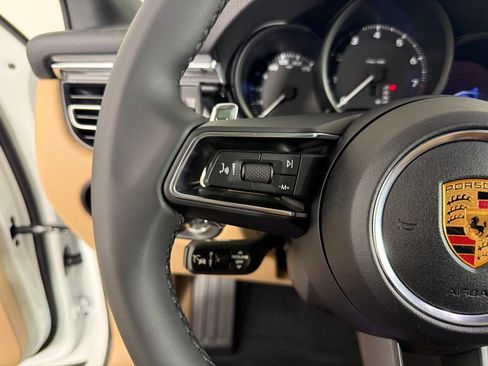 New 2026 Porsche Macan AWD/4WD image 27